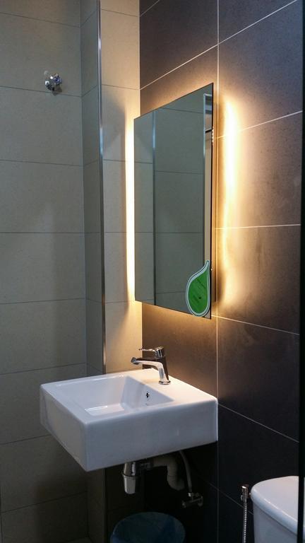 I-Homey Guesthouse Алор-Стар Екстер'єр фото
